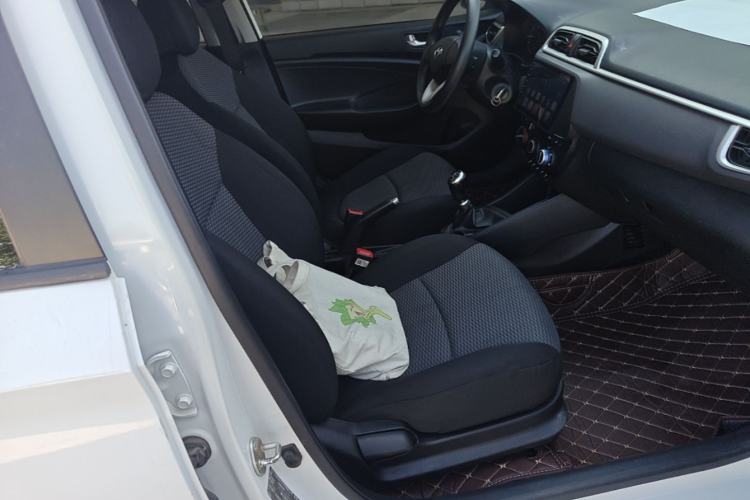 Used Hyundai Verna (older generation) 2017 1.4L Manual Huancai Edition China V Standard Right Front Seat