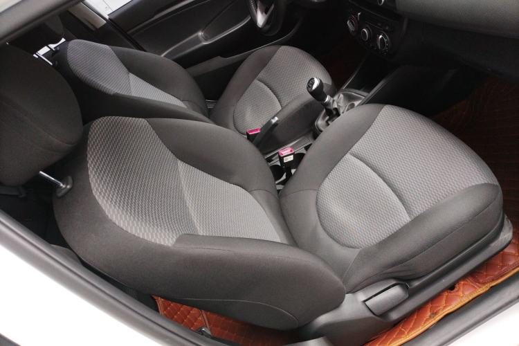 Used Hyundai Verna (older generation) 2017 1.4L Manual Huancai Edition China V Standard Right Front Seat