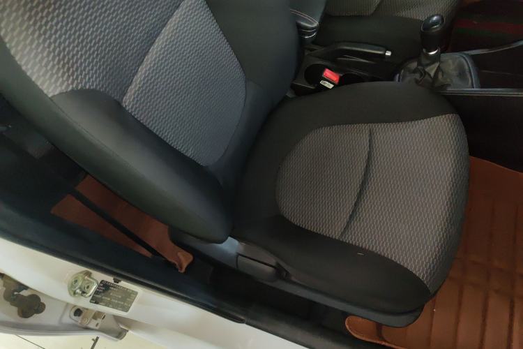Used Hyundai Verna (older generation) 2017 1.4L Manual Refreshed Version China V Standard Right Front Seat