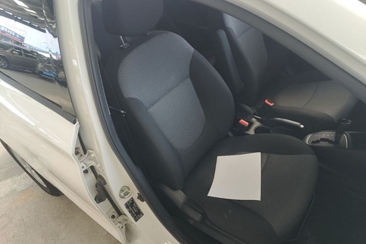Used Hyundai Verna (older generation) 2017 1.4L Automatic YueXiang Edition China V-standard Right Front Seat