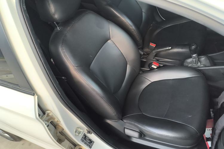 Used Hyundai Verna (older generation) 2017 1.4L Manual Refreshed Version China VI Standard Right Front Seat