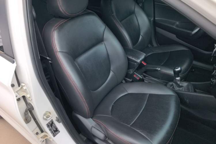 Used Hyundai Verna (older generation) 2017 1.4L Manual Huancai Edition China V Standard Right Front Seat