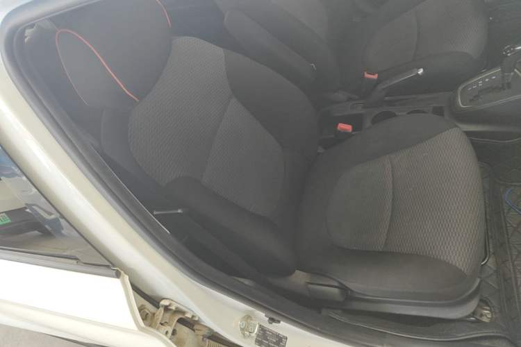 Used Hyundai Verna (older generation) 2017 1.4L Automatic YueXiang Edition China V-standard Right Front Seat