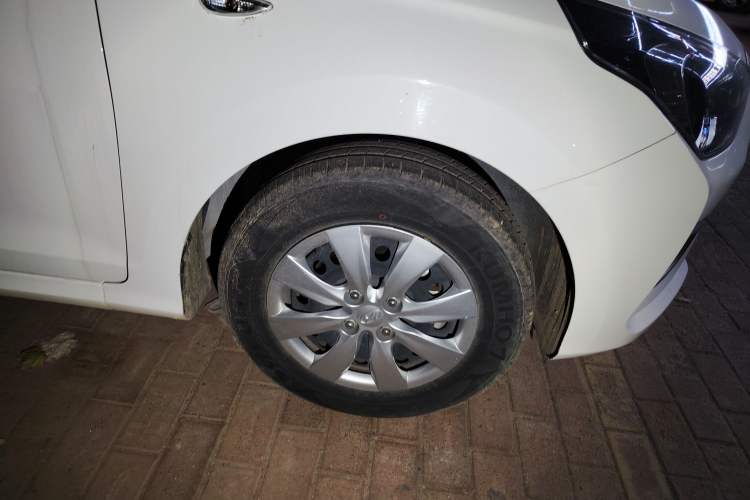Used Hyundai Verna (older generation) 2017 1.4L Manual Refreshed Version China V Standard Right Front Wheel Hub