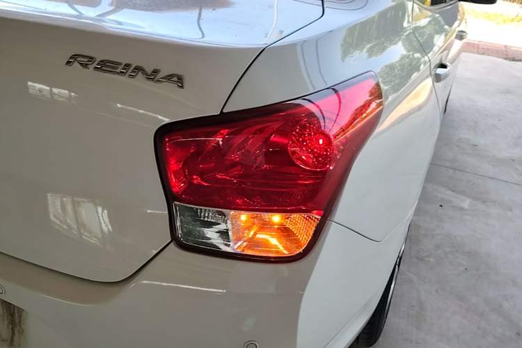 Used Hyundai Verna (older generation) 2017 1.4L Manual Refreshed Version China V Standard Right Rear Taillight