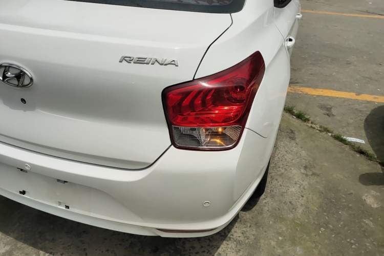 Used Hyundai Verna (older generation) 2017 1.4L Manual Huancai Edition China V Standard Right Rear Taillight