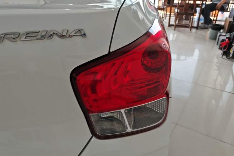 Used Hyundai Verna (older generation) 2017 1.4L Manual Refreshed Version China V Standard Right Rear Taillight