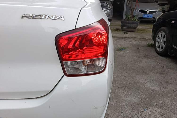 Used Hyundai Verna (older generation) 2017 1.4L Manual Refreshed Version China VI Standard Right Rear Taillight