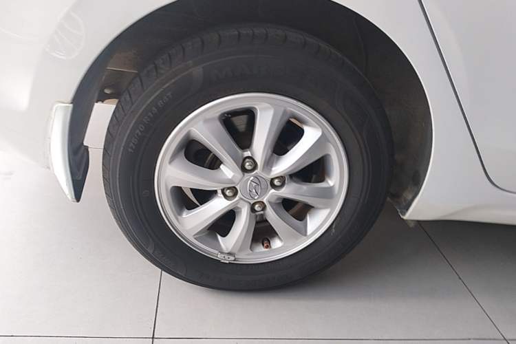 Used Hyundai Verna (older generation) 2017 1.4L Automatic YueXiang Edition China V-standard Right Rear Wheel Hub