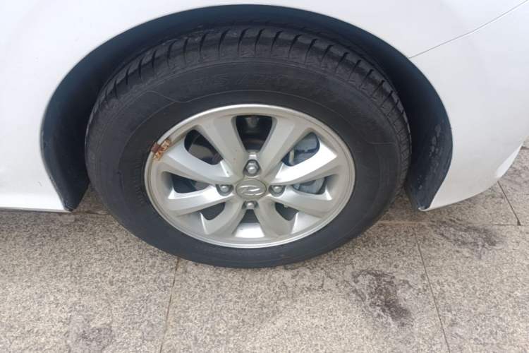 Used Hyundai Verna (older generation) 2017 1.4L Automatic YueXiang Edition China V-standard Right Rear Wheel Hub