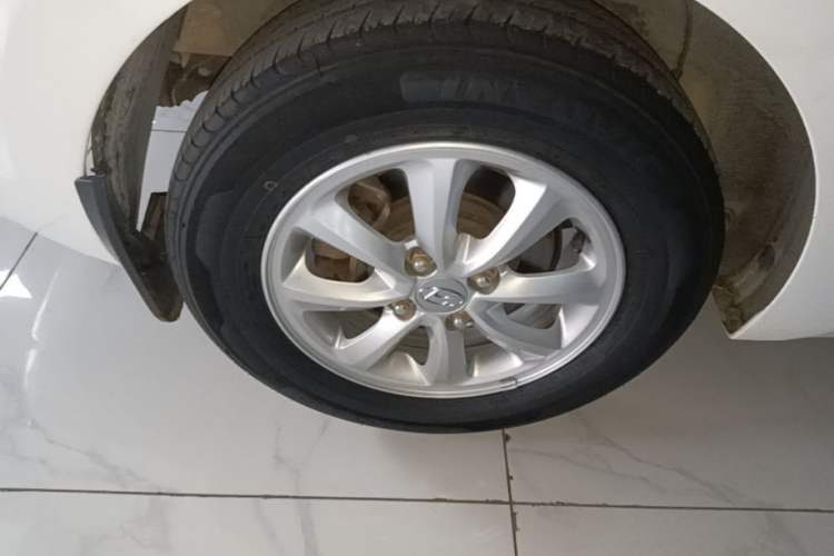 Used Hyundai Verna (older generation) 2017 1.4L Automatic YueXiang Edition China V-standard Right Rear Wheel Hub