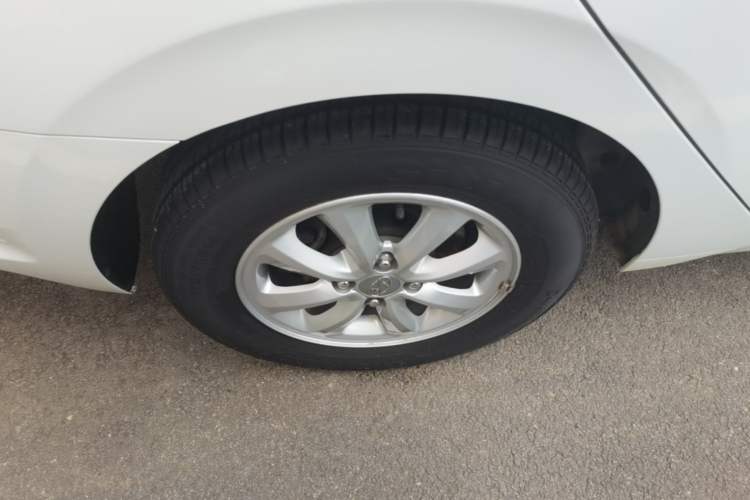 Used Hyundai Verna (older generation) 2017 1.4L Automatic YueXiang Edition China V-standard Right Rear Wheel Hub