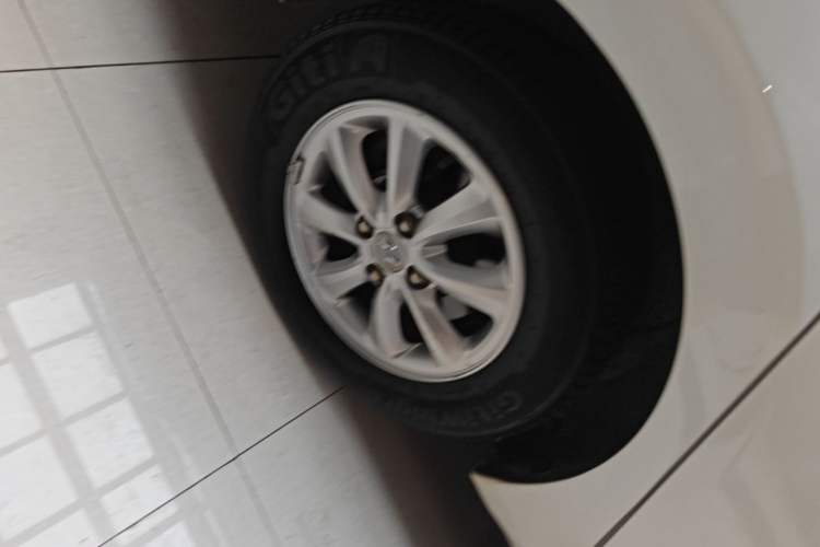 Used Hyundai Verna (older generation) 2017 1.4L Manual Huancai Edition China V Standard Right Rear Wheel Hub