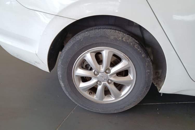 Used Hyundai Verna (older generation) 2017 1.4L Automatic YueXiang Edition China VI Standard Right Rear Wheel Hub