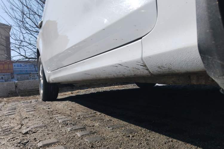 Used Hyundai Verna (older generation) 2017 1.4L Manual Huancai Edition China V Standard Right Side Sill