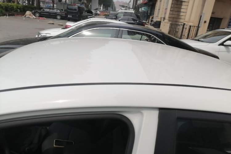 Used Hyundai Verna (older generation) 2017 1.4L Manual Refreshed Version China V Standard Roof