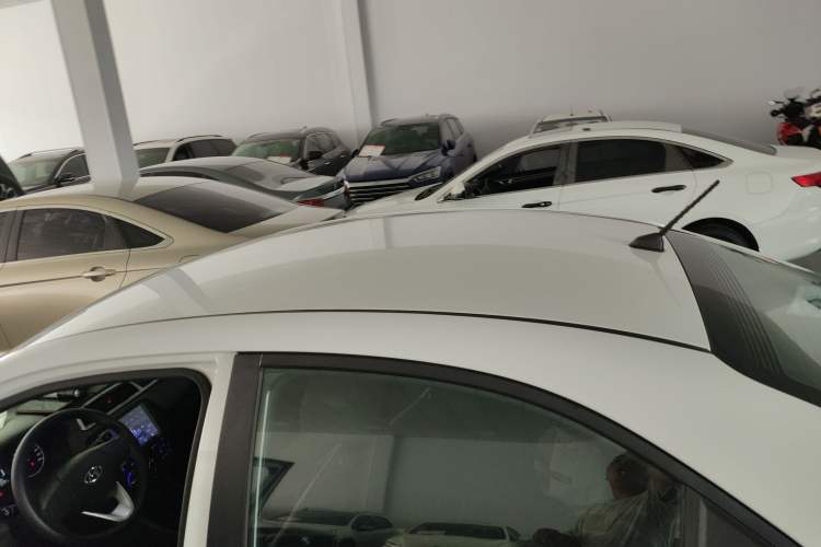 Used Hyundai Verna (older generation) 2017 1.4L Manual Huancai Edition China V Standard Roof