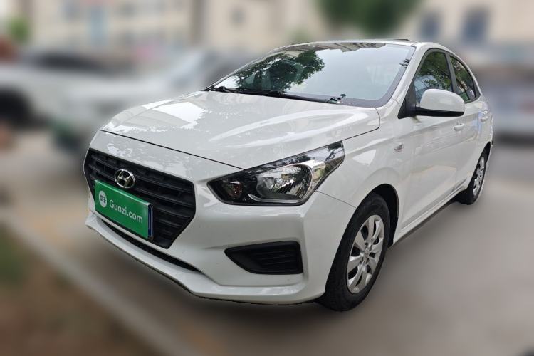 Used Hyundai Verna (older generation) 2017 1.4L Manual Refreshed Version China V Standard Guazi used car, China used car export, Used car for sale, Used Hyundai cars, Cheapest cars for sale