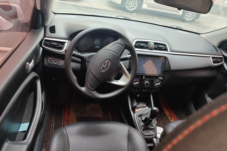 Used Hyundai Verna (older generation) 2017 1.4L Manual Refreshed Version China V Standard Steering Wheel