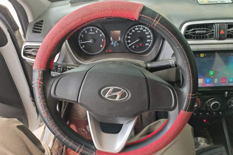 Used Hyundai Verna (older generation) 2017 1.4L Manual Huancai Edition China V Standard Steering Wheel