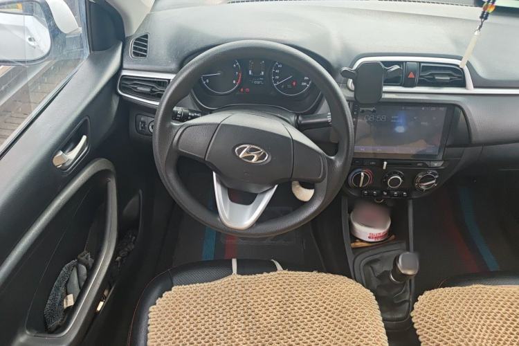 Used Hyundai Verna (older generation) 2017 1.4L Manual Huancai Edition China V Standard Steering Wheel