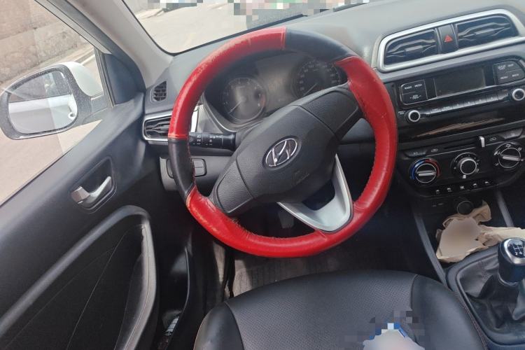 Used Hyundai Verna (older generation) 2017 1.4L Manual Huancai Edition China V Standard Steering Wheel