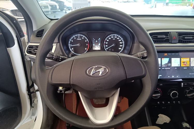 Used Hyundai Verna (older generation) 2017 1.4L Automatic YueXiang Edition China VI Standard Steering Wheel