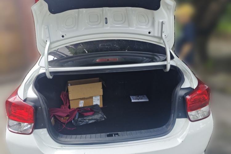 Used Hyundai Verna (older generation) 2017 1.4L Manual Huancai Edition China V Standard Trunk