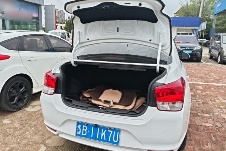 Used Hyundai Verna (older generation) 2017 1.4L Manual Refreshed Version China VI Standard Trunk