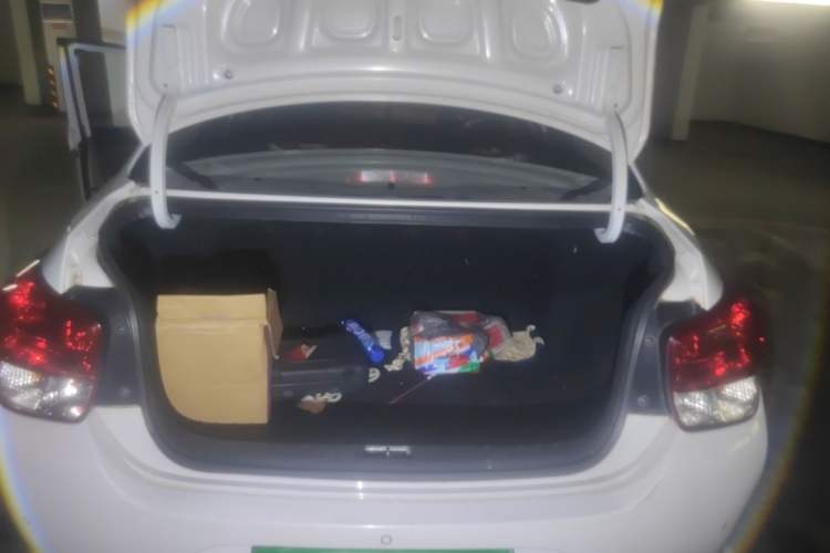 Used Hyundai Verna (older generation) 2017 1.4L Automatic YueXiang Edition China V-standard Trunk