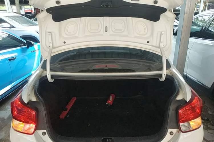 Used Hyundai Verna (older generation) 2017 1.4L Manual Huancai Edition China V Standard Trunk