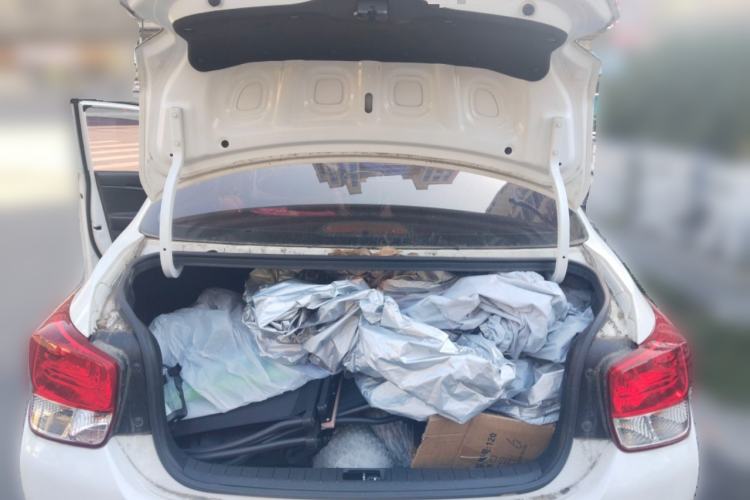Used Hyundai Verna (older generation) 2017 1.4L Manual Huancailian Connected Version China V Standard Trunk