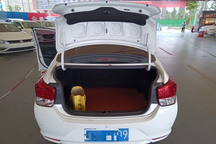 Used Hyundai Verna (older generation) 2017 1.4L Automatic YueXiang Edition China VI Standard Trunk