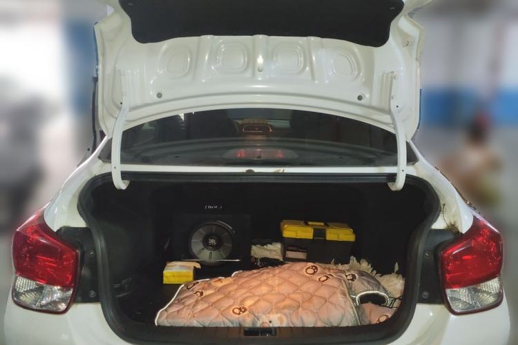 Used Hyundai Verna (older generation) 2017 1.4L Automatic YueXiang Edition China V-standard Trunk