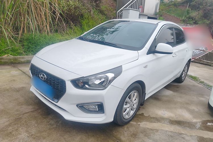 Used Hyundai Verna (older generation) 2017 1.4L Manual Huancai Edition China V Standard Guazi used car, China used car export, Used car for sale, Used  cars, Cheapest cars for sale