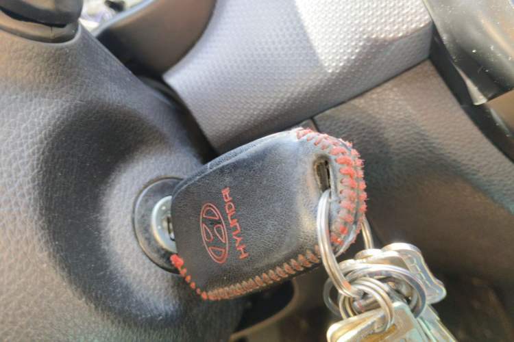 Used Hyundai Verna (older generation) 2017 1.4L Manual Huancai Edition China V Standard Vehicle Key