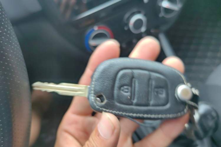 Used Hyundai Verna (older generation) 2017 1.4L Manual Refreshed Version China V Standard Vehicle Key