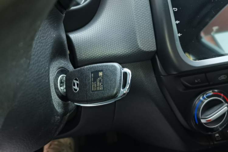 Used Hyundai Verna (older generation) 2017 1.4L Automatic YueXiang Edition China V-standard Vehicle Key