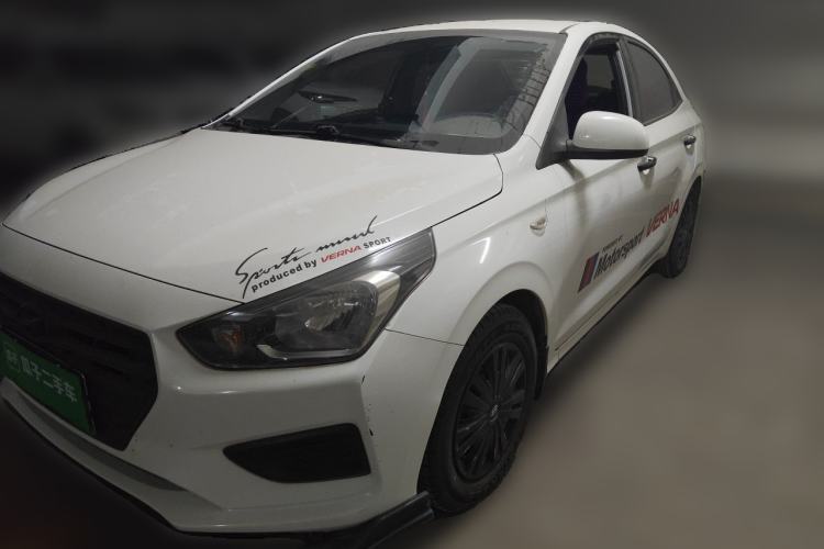 Used Hyundai Verna (older generation) 2017 1.4L Manual Refreshed Version China V Standard Guazi used car, China used car export, Used car for sale, Used  cars, Cheapest cars for sale