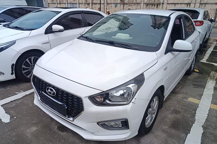 Used Hyundai Verna (older generation) 2017 1.4L Manual Huancai Edition China V Standard Guazi used car, China used car export, Used car for sale, Used cars, Cheapest cars for sale