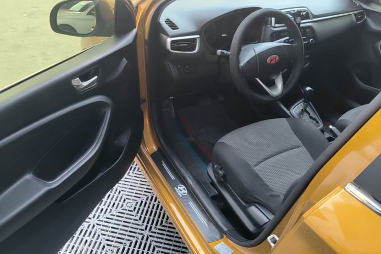 Used Hyundai Verna (older generation) 2017 1.4L Automatic YueXiang Edition China V-standard Driver Seat