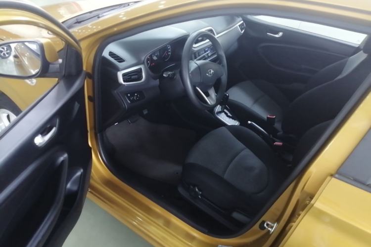 Used Hyundai Verna (older generation) 2017 1.4L Automatic YueXiang Edition China V-standard Driver Seat