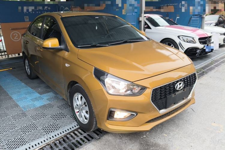 Used Hyundai Verna (older generation) 2017 1.4L Automatic YueXiang Edition China V-standard Front Right 45 Deg