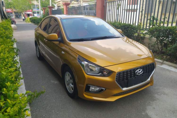Used Hyundai Verna (older generation) 2017 1.4L Automatic YueXiang Edition China V-standard Front Right 45 Deg