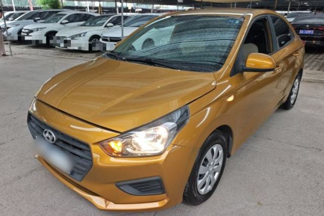 Hyundai Verna (older generation) 2017 1.4L Manual Refreshed Version China V Standard usado