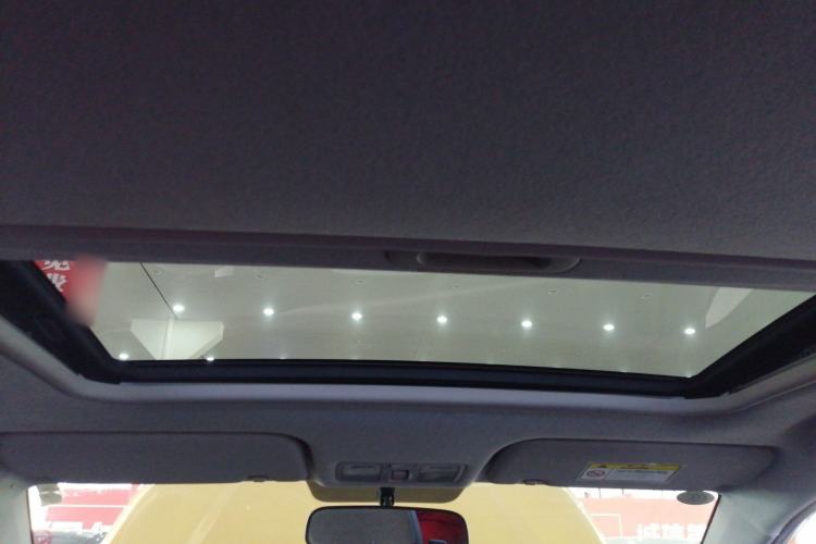Used Hyundai Verna (older generation) 2017 1.4L Automatic YueXiang Edition China V-standard Headliner