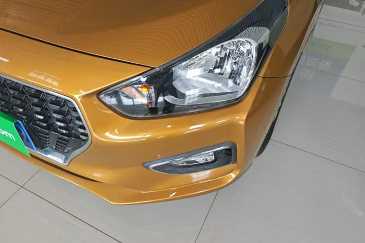 Used Hyundai Verna (older generation) 2017 1.4L Automatic YueXiang Edition China V-standard Left Front Headlight