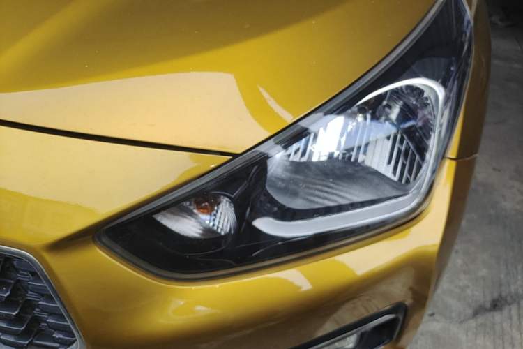 Used Hyundai Verna (older generation) 2017 1.4L Automatic YueXiang Edition China V-standard Left Front Headlight