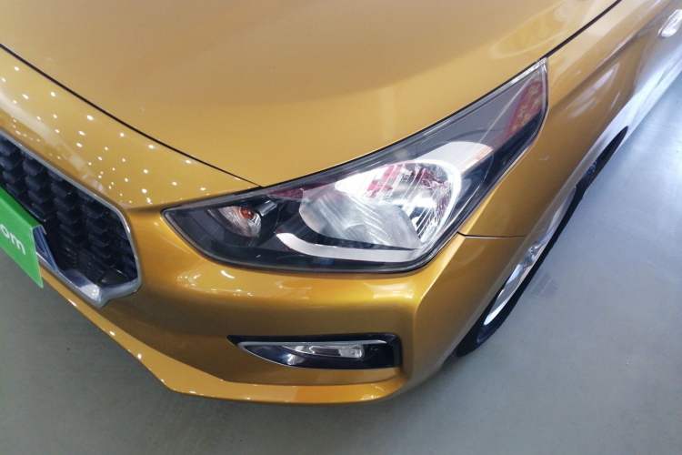 Used Hyundai Verna (older generation) 2017 1.4L Automatic YueXiang Edition China V-standard Left Front Headlight