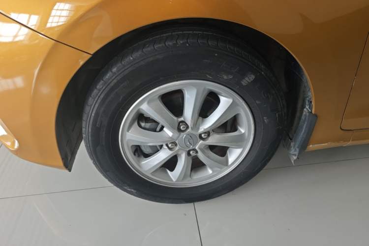 Used Hyundai Verna (older generation) 2017 1.4L Automatic YueXiang Edition China V-standard Left Front Wheel Hub